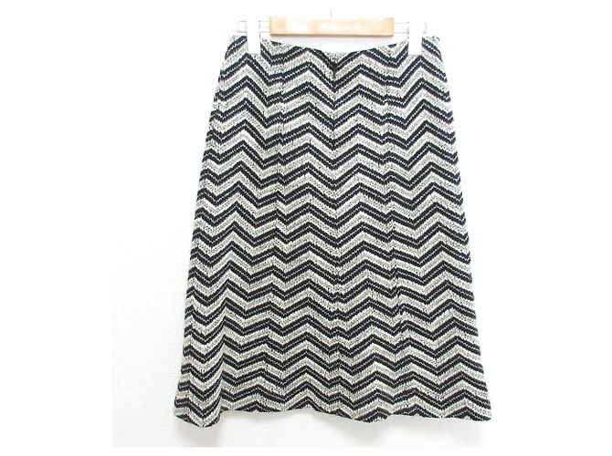 Timeless Falda de tweed Chanel Chevron Coco Mark Negro Plata Blanco - vista 2