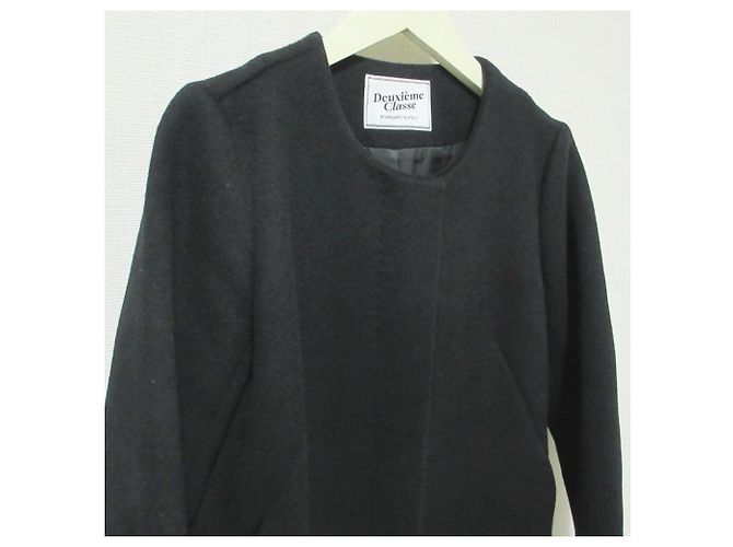 Autre Marque Abrigo de longitud media sin cuello Deuxieme Classe Negro - vista 4
