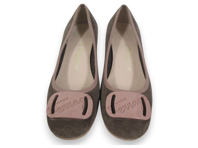 Décolleté a punta tonda Salvatore Ferragamo Marrone - vista 3