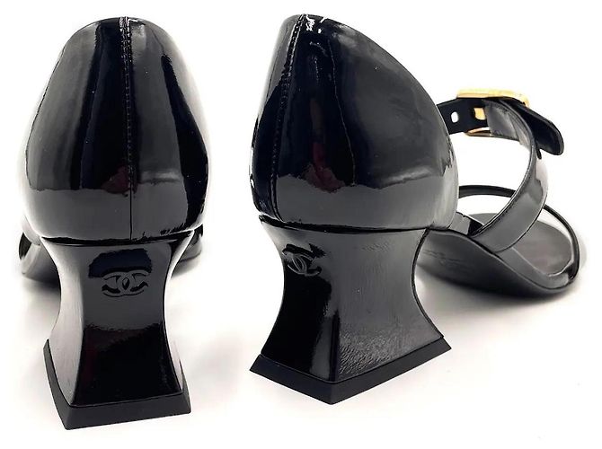 Chanel Lackleder Riemchensandalen Schwarz - Ansicht 3