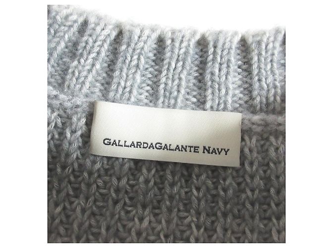 Autre Marque Pull en maille à jauge basse avec manches évasées NAVY GALLARDAGALANTE Marron - vue 4