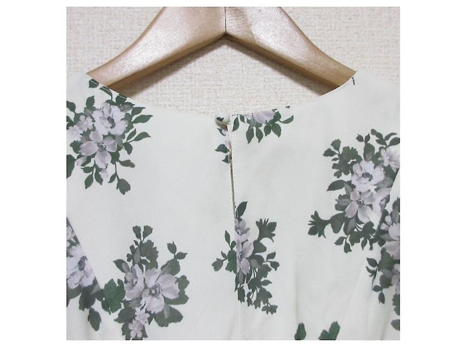 Autre Marque NATURAL BEAUTY BASIC Kleid mit Schlitz an der Schulter und Print Weiß - Ansicht 6