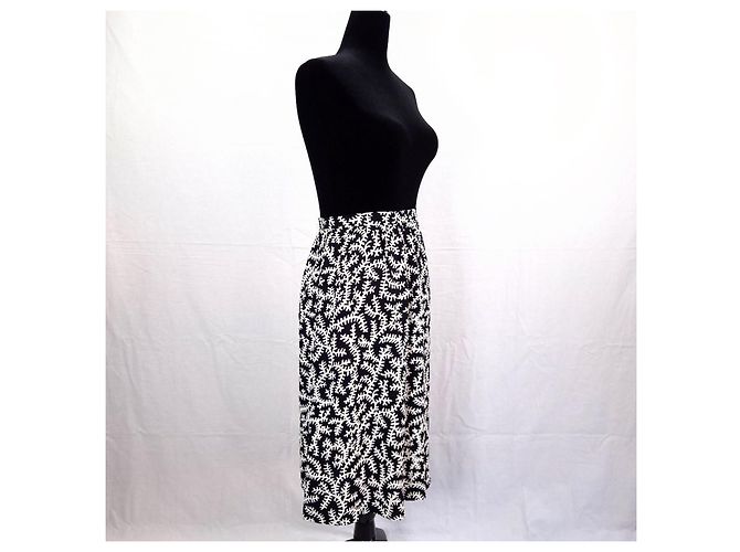 Falda Yves Saint Laurent Rive Gauche Estampado Botánico 1980 Negro Blanco - vista 4