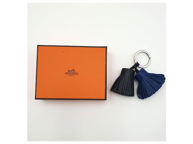Hermès Carmen Uno-Dos Schlüsselanhänger Noir/Bleu Schwarz Blau Marineblau Dunkelblau - Ansicht 4