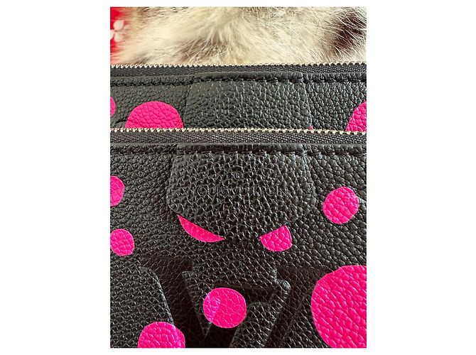 Multi Pochette Louis Vuitton x Yayoi Kusama Multi-Pochette Nero Rosa - vista 17
