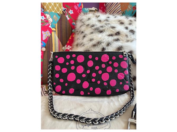 Multi Pochette Louis Vuitton x Yayoi Kusama Multi-Pochette Nero Rosa - vista 8