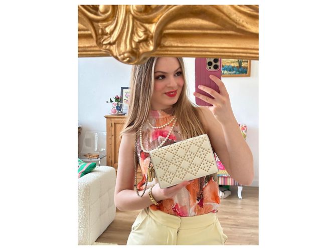 Dior Portafoglio con Catena Studded in pelle Bianco Crudo Bianco sporco Gold hardware - vista 5