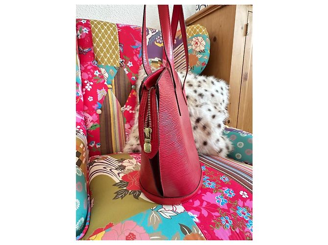 Saint Jacques Borsa Louis Vuitton Saint-Jacques in pelle Epi rossa Rosso - vista 5