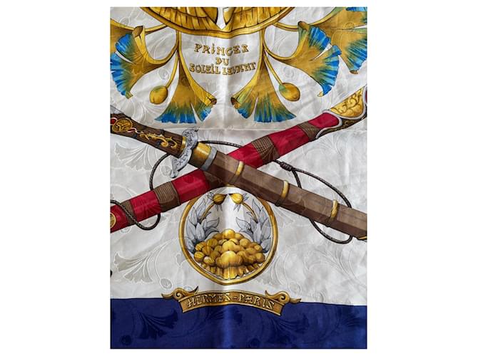 Hermès Sciarpa di Seta Daïmyo Princes du Soleil Levant 90cm Blu navy - vista 4