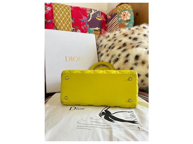 Dior Lady Dior Medium Borsa a Mano - Pelle Giallo Anice Verde chiaro - vista 11