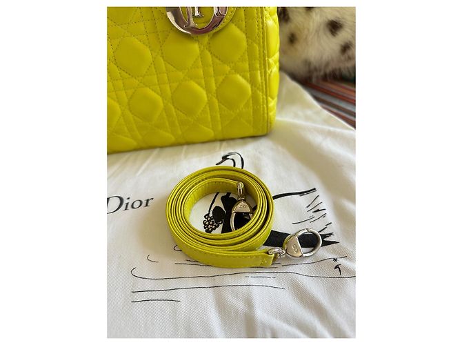 Dior Lady Dior Medium Borsa a Mano - Pelle Giallo Anice Verde chiaro - vista 4