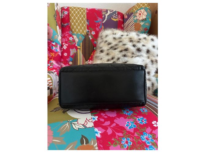 Dior Lady Dior Medium Borsa in pelle d'agnello nera Nero - vista 15