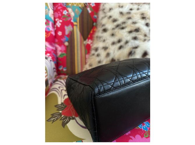 Dior Lady Dior Medium Borsa in pelle d'agnello nera Nero - vista 16