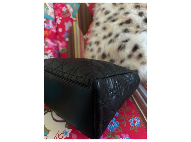 Dior Lady Dior Medium Borsa in pelle d'agnello nera Nero - vista 17