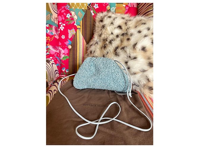 Borsa Pouch Bottega Veneta in Raffia Azzurro Turchese Chiaro Blu Blu chiaro - vista 14
