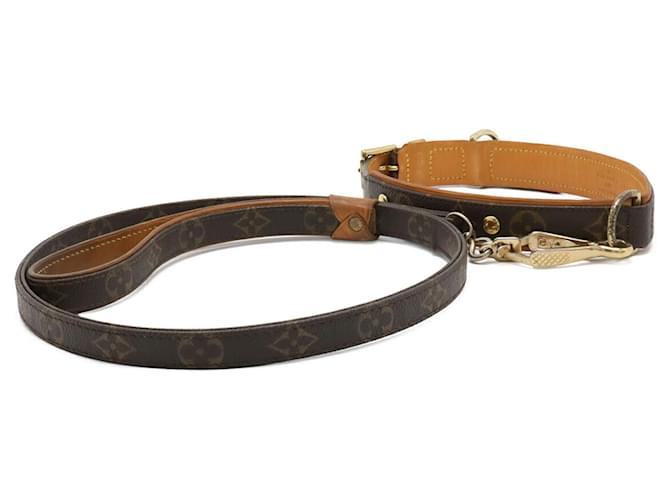Louis Vuitton Monogram Collar and Leash Set Brown - view 3