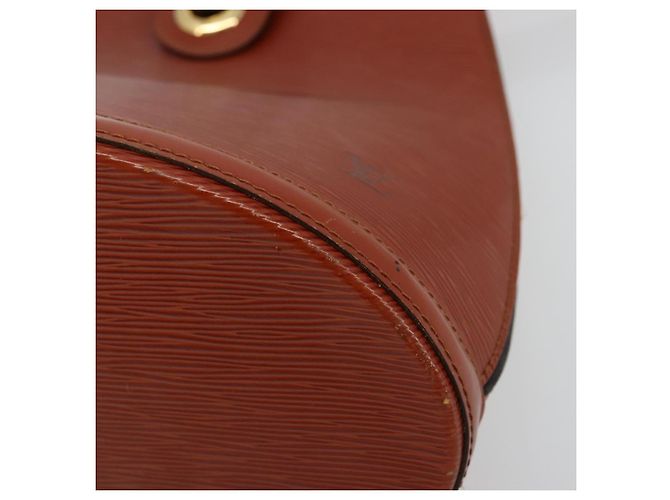 LOUIS VUITTON Epi Cluny Shoulder Bag Brown M52253 LV Auth ep14627 - view 10