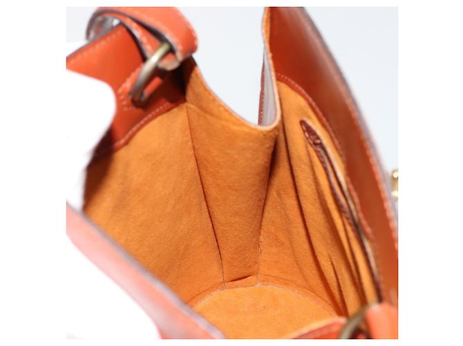 LOUIS VUITTON Epi Cluny Shoulder Bag Brown M52253 LV Auth ep14627 - view 17