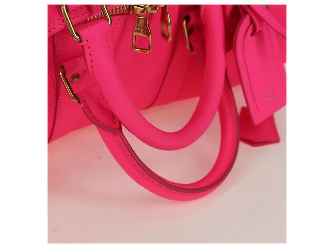 Borsa LOUIS VUITTON Keepall Bandouliere in pelle Taurillon M56925 LV Auth 178545SM Rosa - vista 7