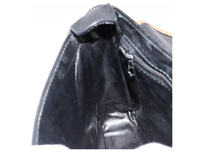 Céline CELINE Schultertasche aus Leder Schwarz Gold Auth 179287 Golden - Ansicht 19