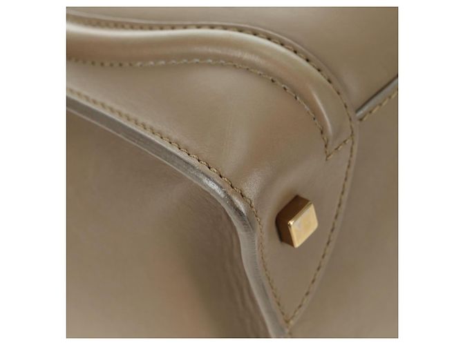 Céline Borsa CELINE Luggage Mini Shopper in pelle beige oro Auth am11586V D'oro - vista 10