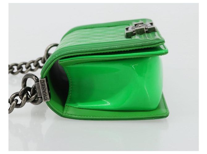 CHANEL Matelasse Chain Shoulder Bag Pelle vernice Verde CC Auth 179242 - vista 5