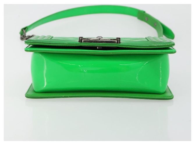 CHANEL Matelasse Chain Shoulder Bag Pelle vernice Verde CC Auth 179242 - vista 9