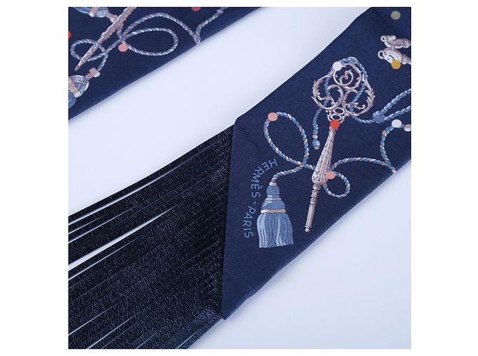 Hermès Les Clés à Pois Fringed Twilly Bleu Marine Multicolore - vista 5