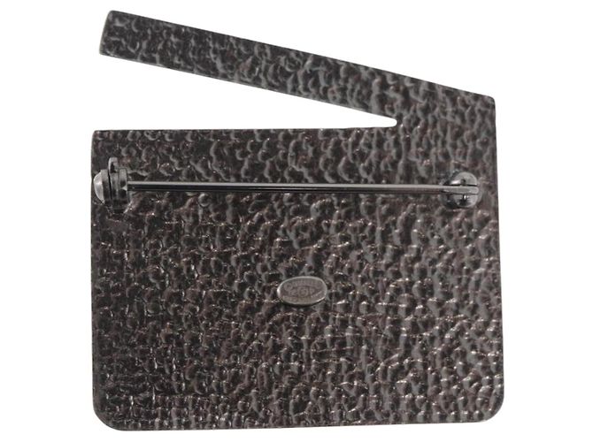 Spilla CHANEL metallo Black CC Auth 179780M Nero - vista 3
