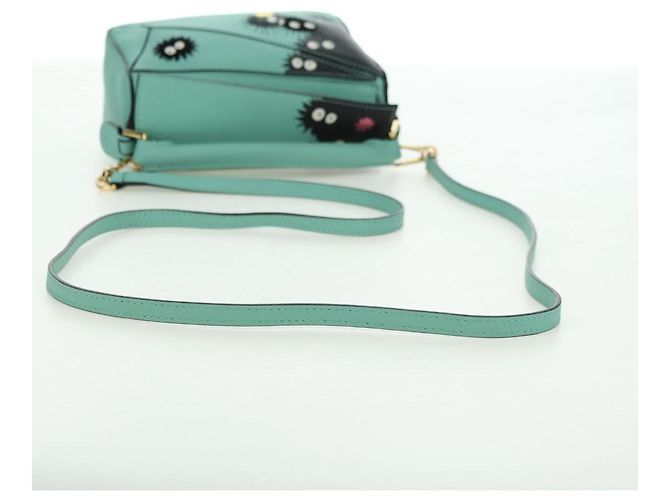 LOEWE × Ghibli Spirited Away Soot Sprites Puzzle Mini 2way Green Auth 167313SM D'oro - vista 10