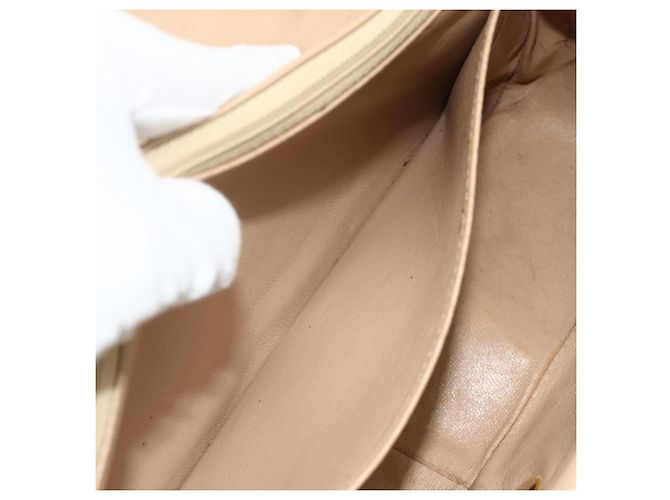 CHANEL Borsa a Spalla Matelassé con Catena in Pelle di Agnello Beige Oro CC Auth 179717A D'oro - vista 21