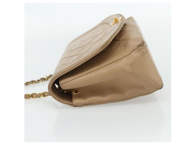 CHANEL Borsa a Spalla Matelassé con Catena in Pelle di Agnello Beige Oro CC Auth 179717A D'oro - vista 4