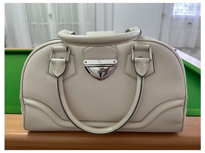 Borsa Louis Vuitton Bowling Montaigne GM Pelle Epi Avorio - vista 2