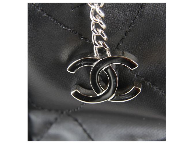 Borsa Tote Chanel in PVC nero e tela - vista 12