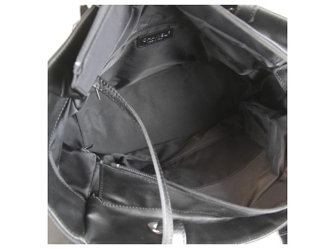 Borsa Tote Chanel in PVC nero e tela - vista 14
