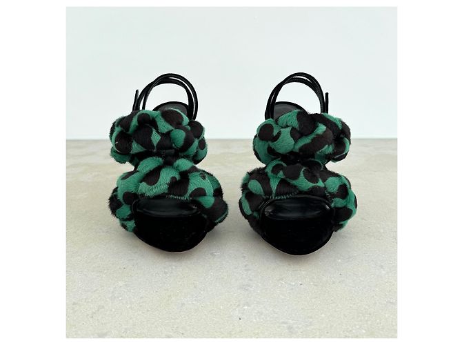 Autre Marque Sandali Marco de Vincenzo Autunno 2015 Runway Nero Verde - vista 4