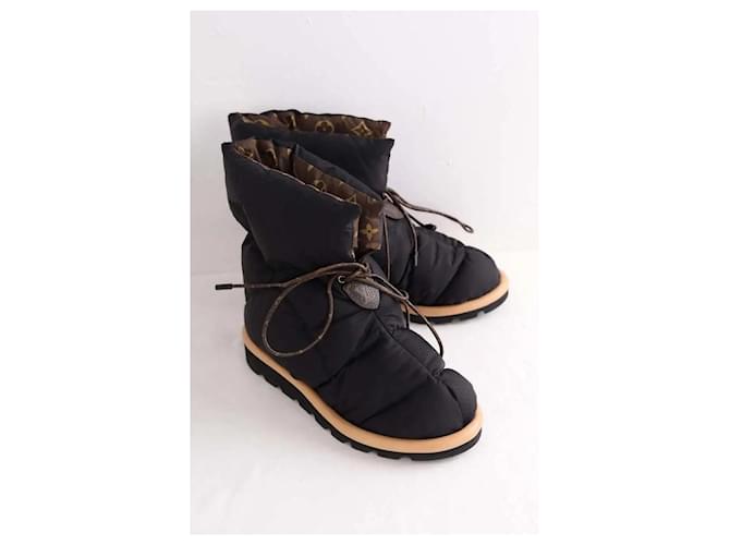 Louis Vuitton Botas negras Negro - vista 3
