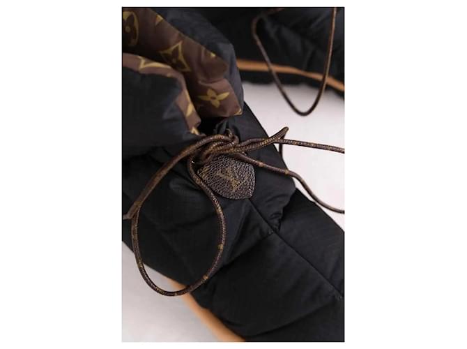 Louis Vuitton Botas negras Negro - vista 4