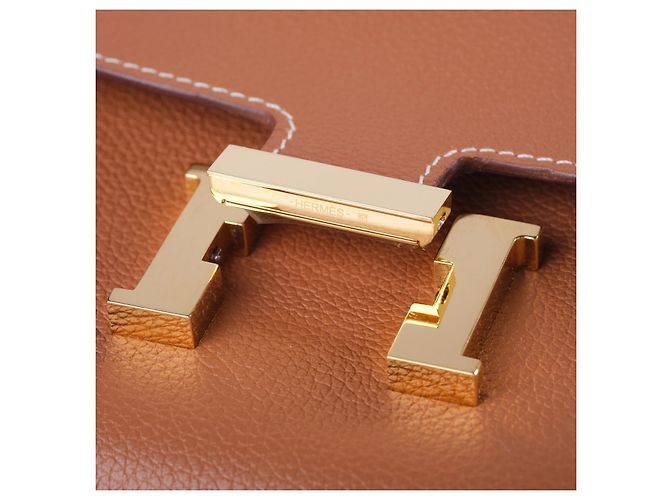 Portafoglio Hermès Constance To Go in pelle Epsom Gold con finiture dorate - vista 6
