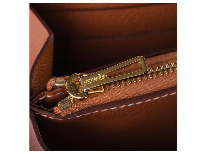 Portafoglio Hermès Constance To Go in pelle Epsom Gold con finiture dorate - vista 7