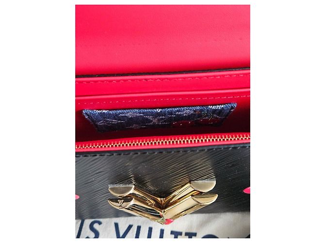 Louis Vuitton x murakami Epi Leather black Cherry Twist MM Bag Nero - vista 14