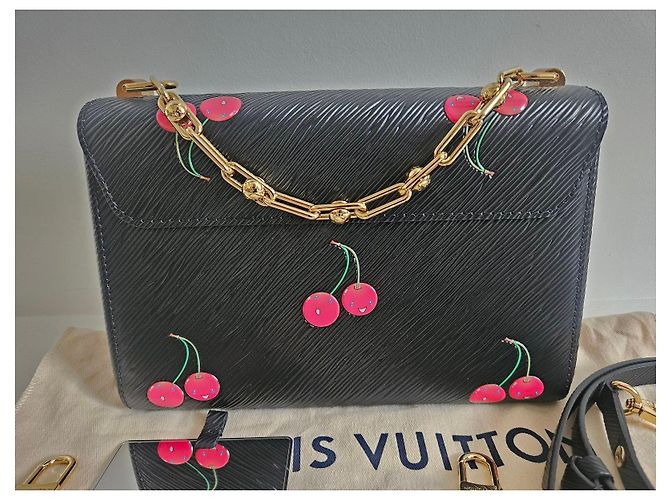 Louis Vuitton x murakami Epi Leather black Cherry Twist MM Bag Nero - vista 9