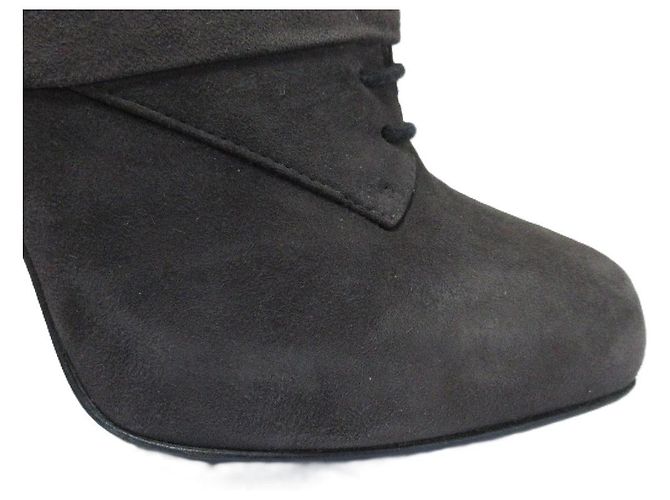 Dolce & Gabbana Schnürstiefel aus Wildleder Dolce&Gabbana Braun - Ansicht 17