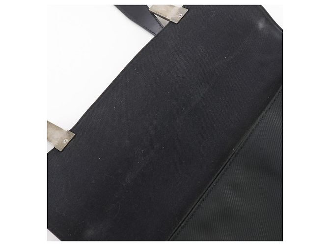 Borsa a tracolla Louis Vuitton Saratov GM Taiga Nero - vista 11