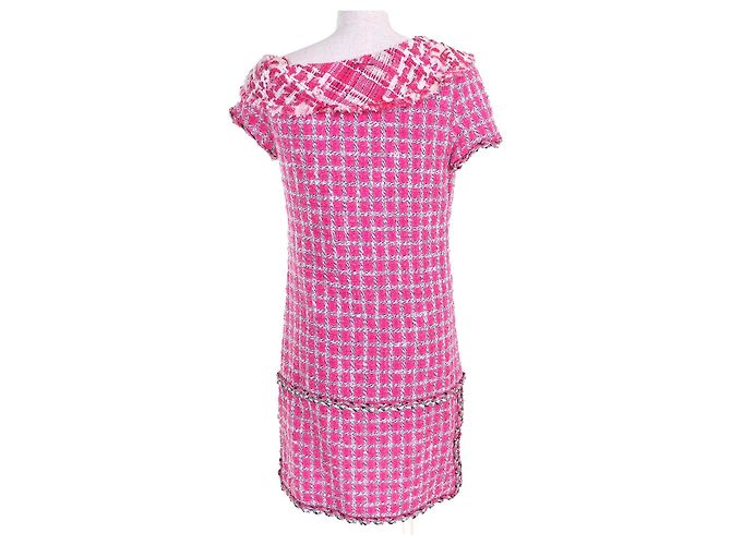 Chanel COCO Button Tweed Kleid Pink - Ansicht 4