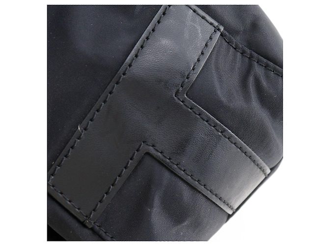 Borsa a tracolla in nylon Tilda di Tory Burch Nero - vista 9
