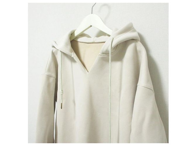 Autre Marque Vestido de Sudadera con Capucha Pullover BIRTHDAY BASH Beige - vista 5
