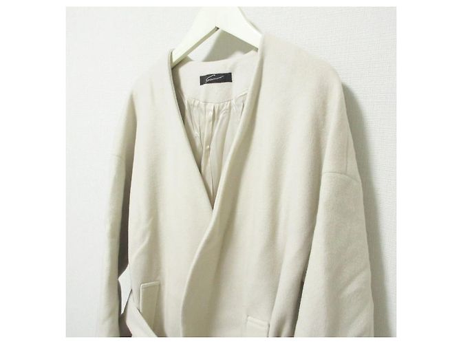Autre Marque Impresionante abrigo Lure sin cuello con cinturón largo Beige - vista 4
