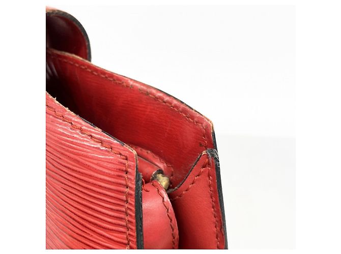 Louis Vuitton Epi Cluny Schultertasche Rot - Ansicht 12