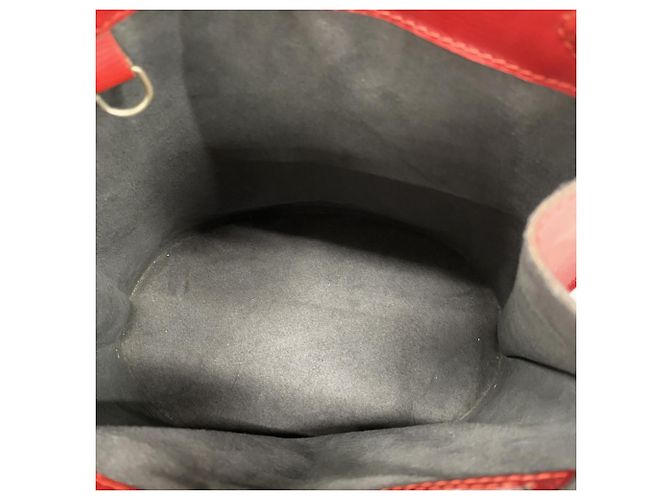 Louis Vuitton Epi Cluny Schultertasche Rot - Ansicht 4